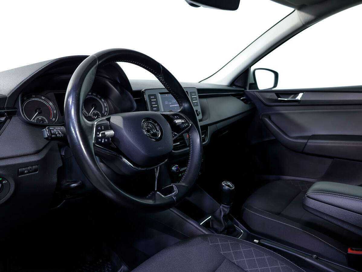 Skoda Rapid 2021 года с пробегом. Фото: #8