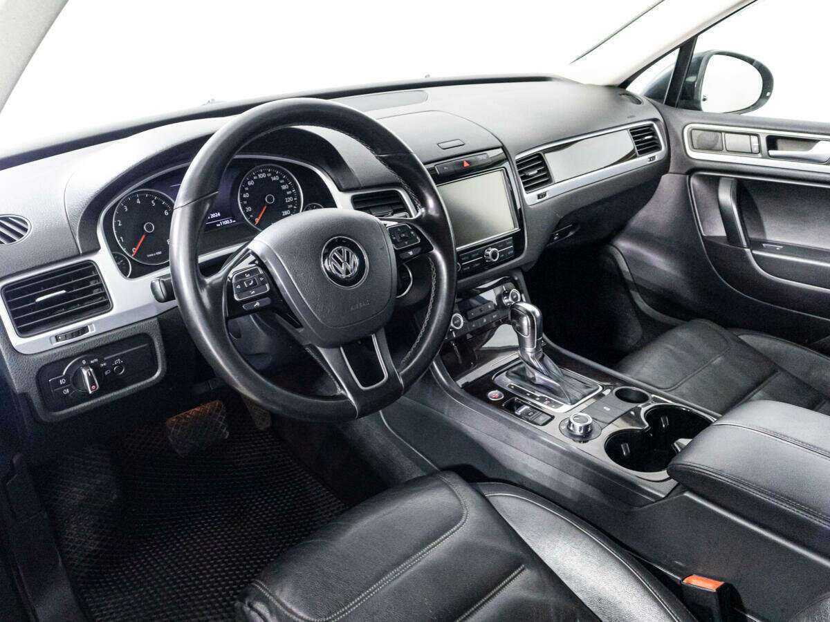 Volkswagen Touareg 2012 года с пробегом. Фото: #8