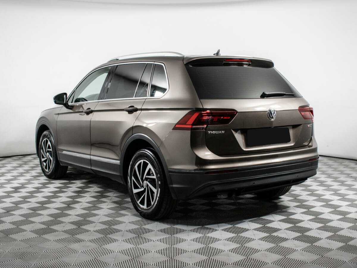 Volkswagen Tiguan 2018 года с пробегом. Фото: #6