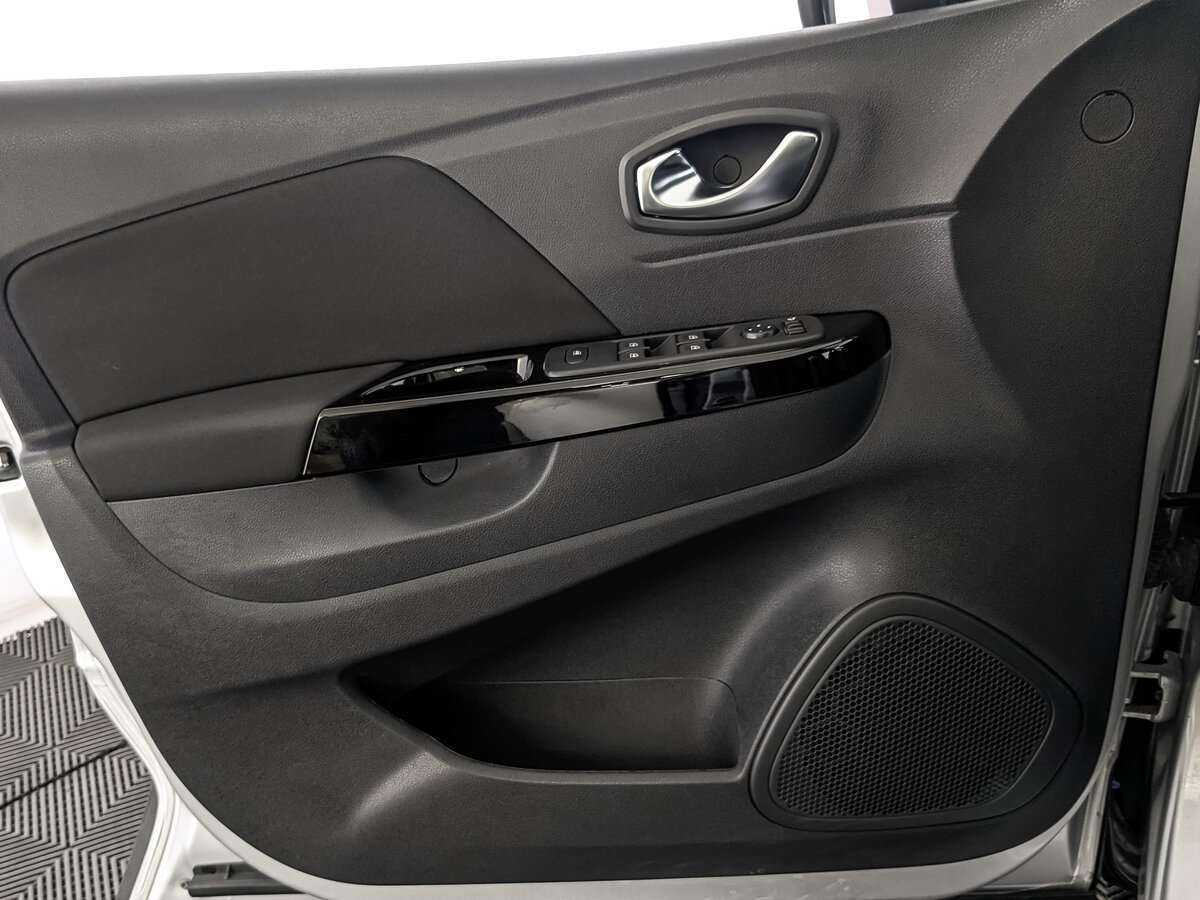 Renault Kaptur 2020 года с пробегом. Фото: #14