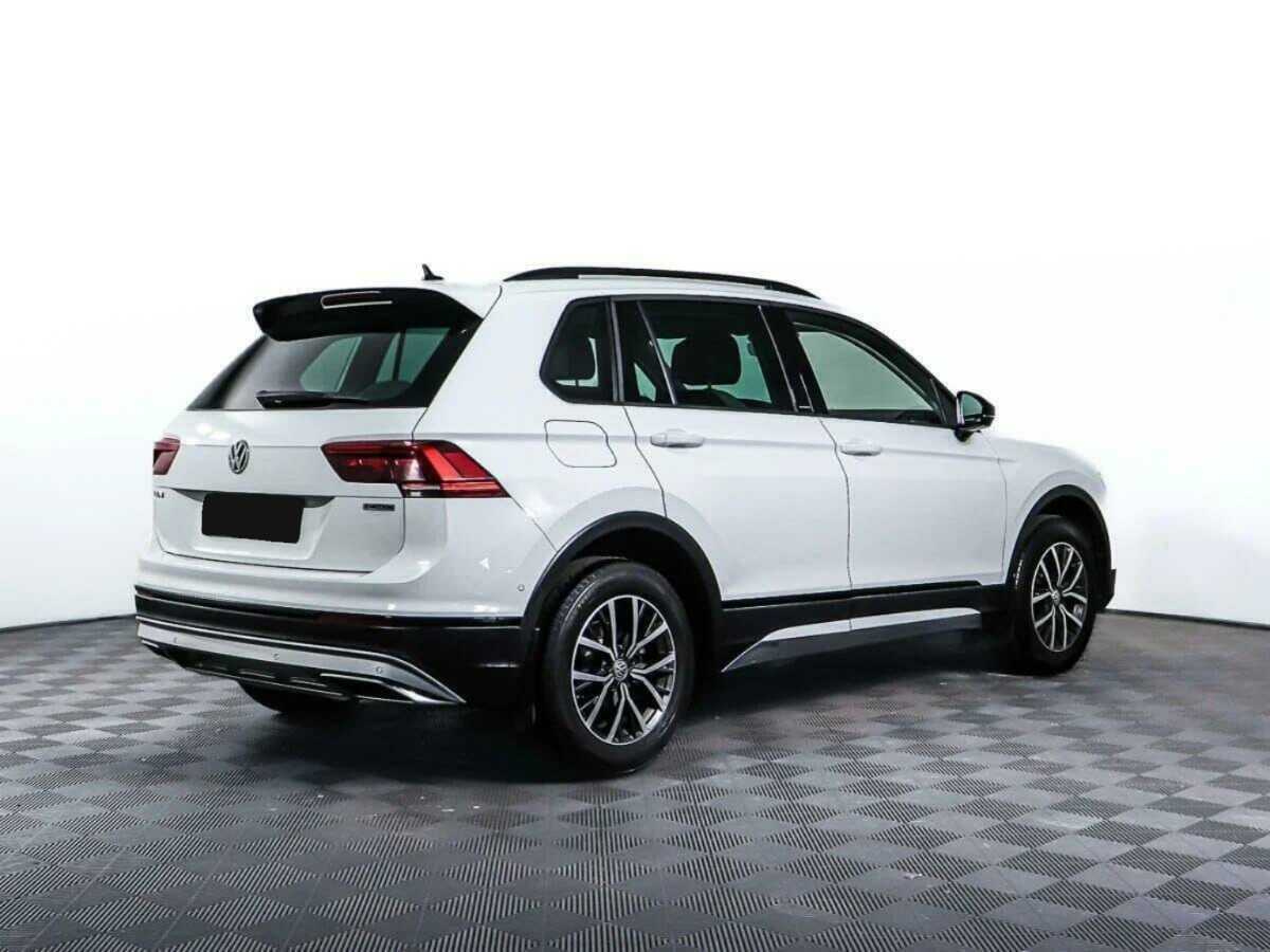 Volkswagen Tiguan 2018 года с пробегом. Фото: #4