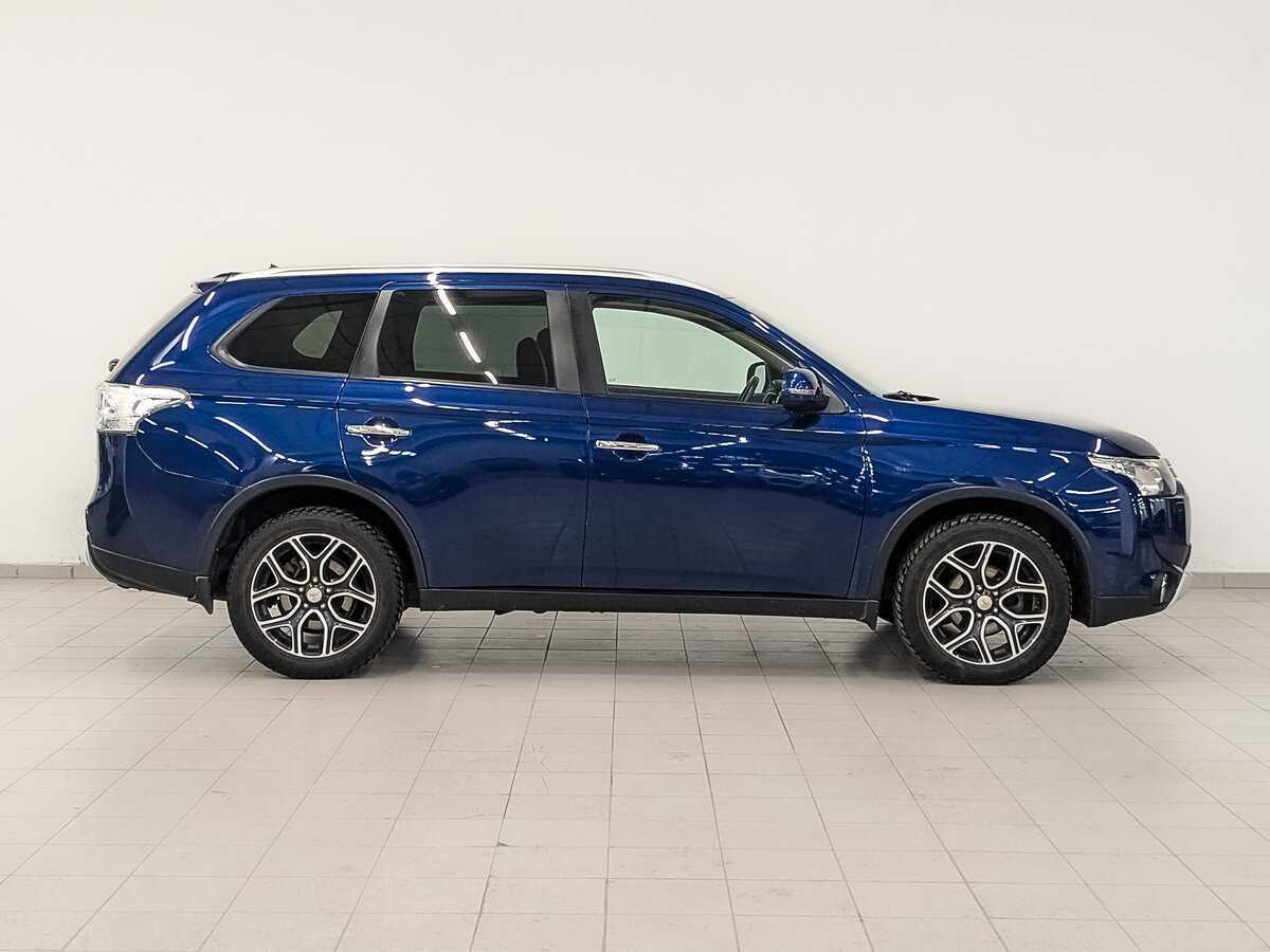 Mitsubishi Outlander 2014 года с пробегом. Фото: #3