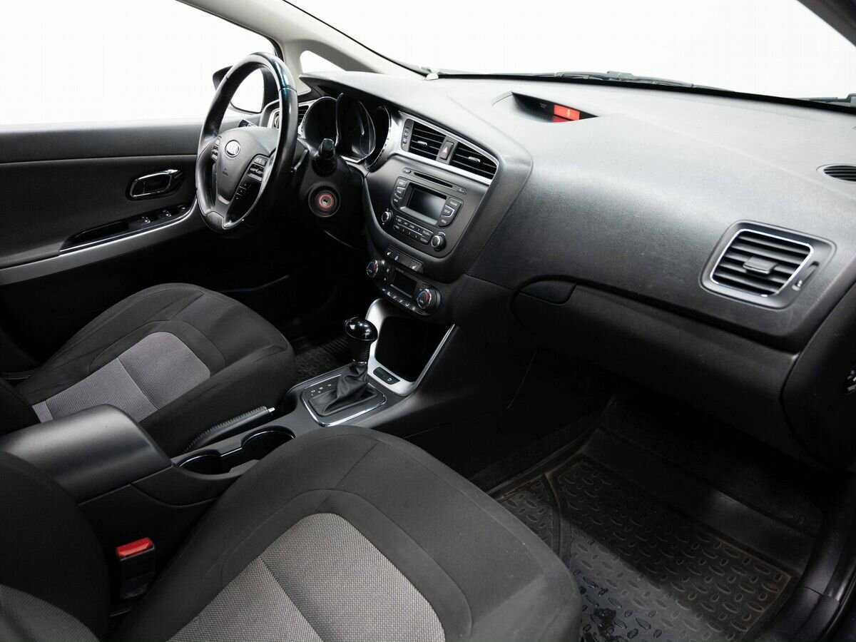 Kia Ceed 2015 года с пробегом. Фото: #11
