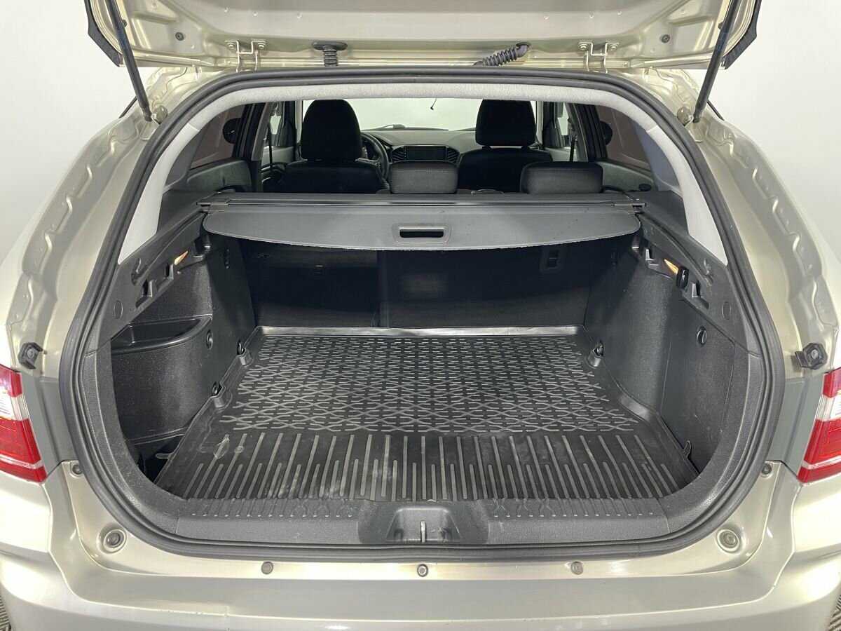 Lada (ВАЗ) Vesta 2018 года с пробегом. Фото: #17