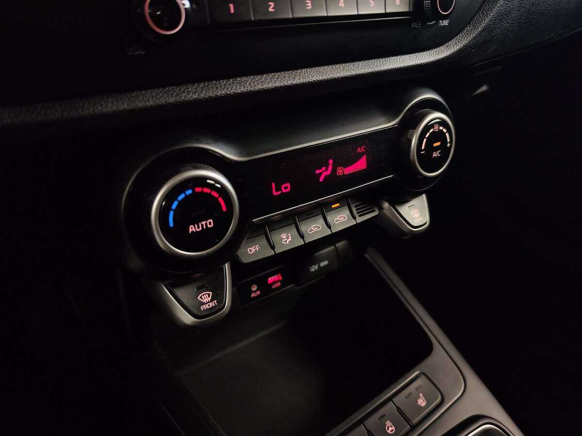 Kia Rio 2020 года с пробегом. Фото: #8