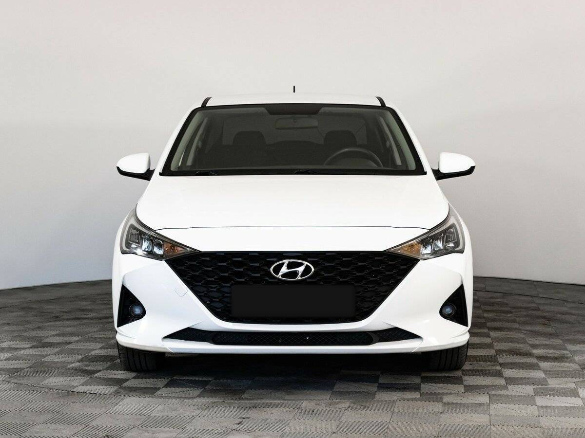 Hyundai Solaris 2021 года с пробегом. Фото: #1