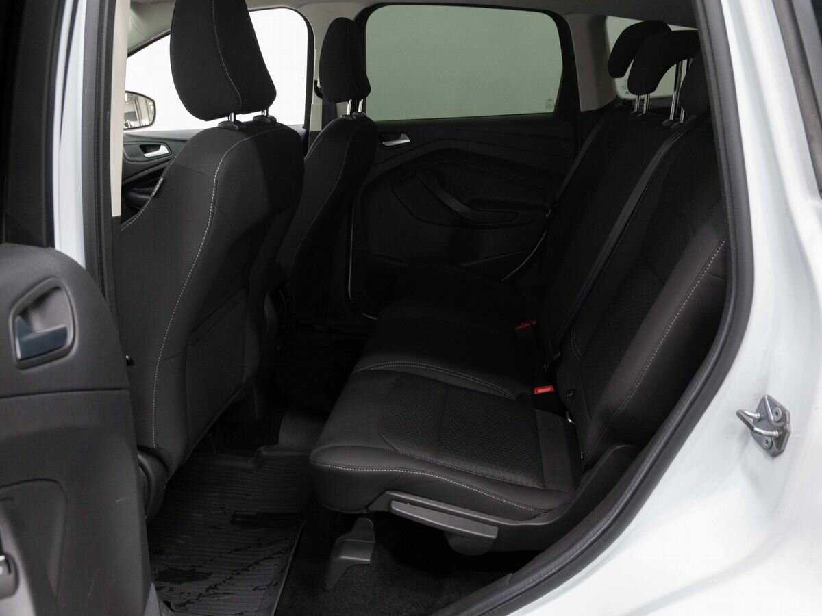 Ford Kuga 2017 года с пробегом. Фото: #10