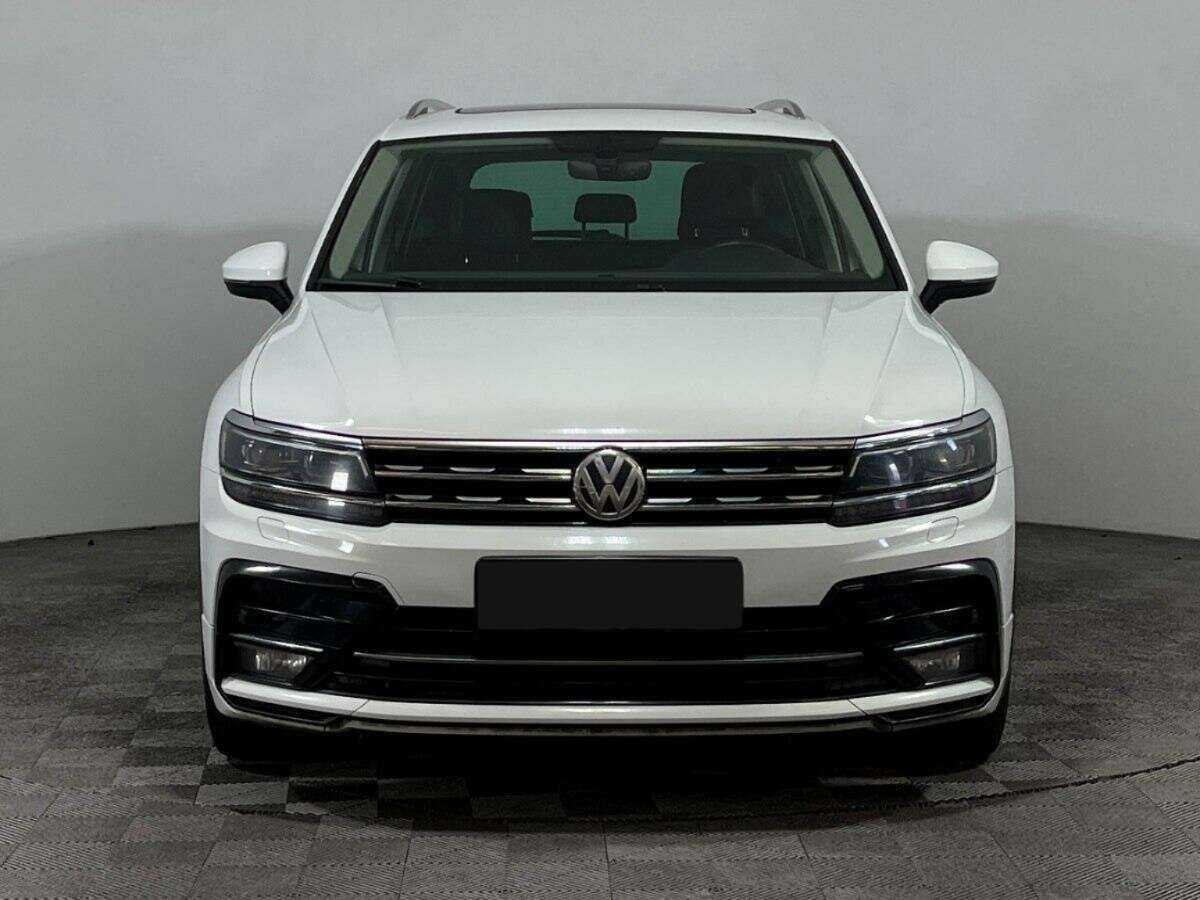 Volkswagen Tiguan 2018 года с пробегом. Фото: #1