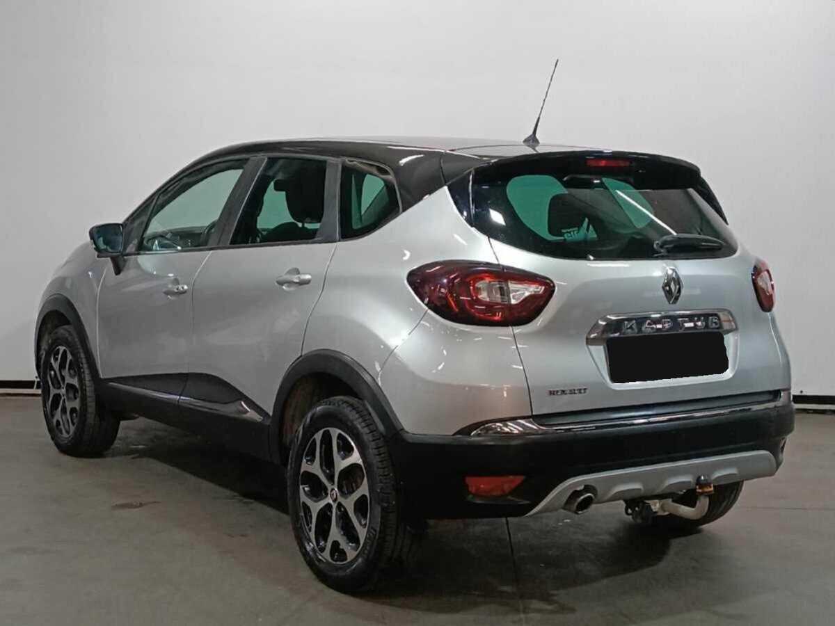 Renault Kaptur 2016 года с пробегом. Фото: #6