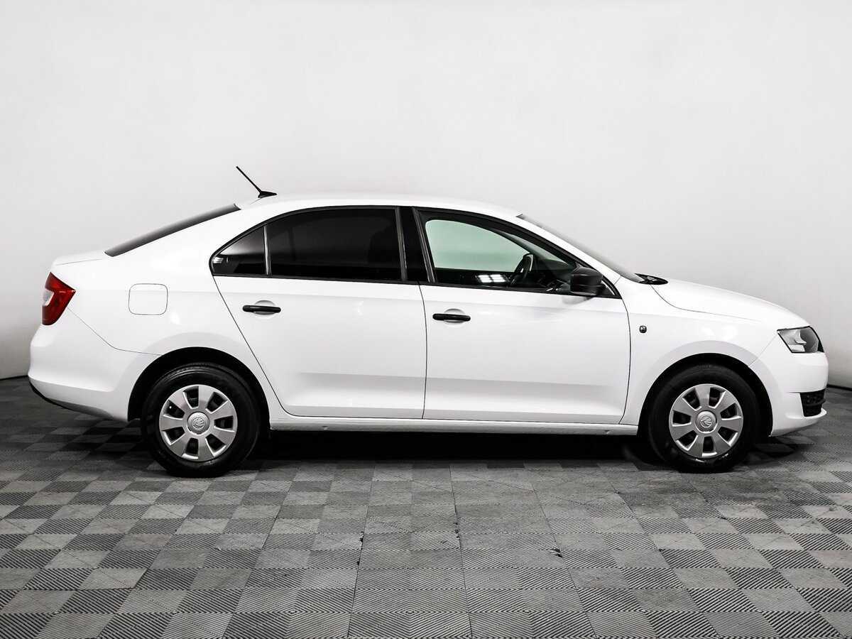 Skoda Rapid 2017 года с пробегом. Фото: #3