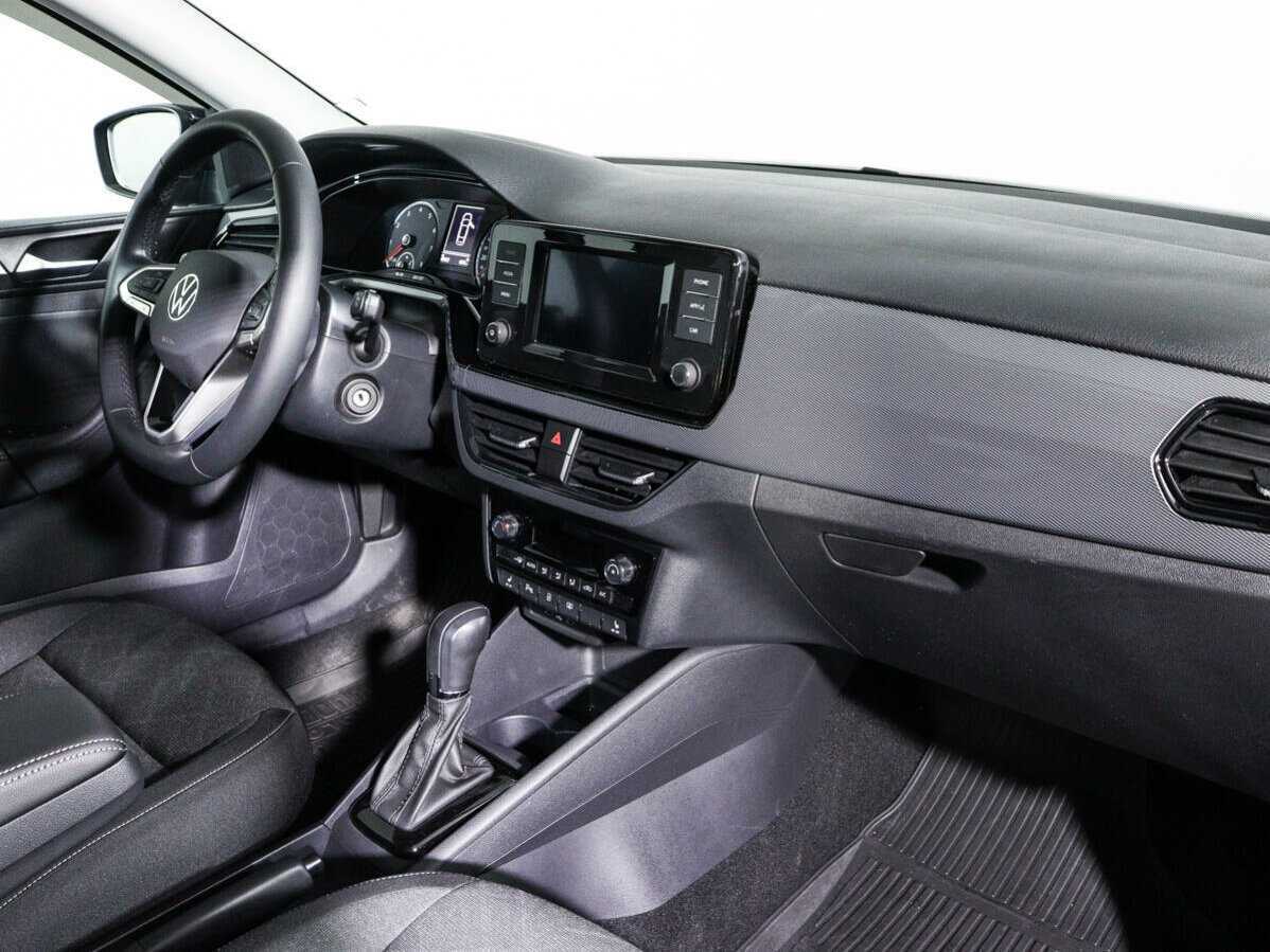 Volkswagen Polo 2021 года с пробегом. Фото: #6