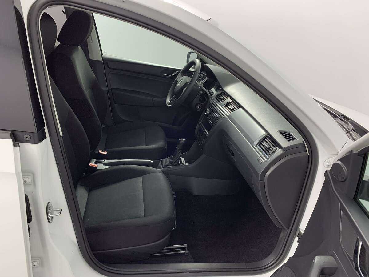 Skoda Rapid 2017 года с пробегом. Фото: #19