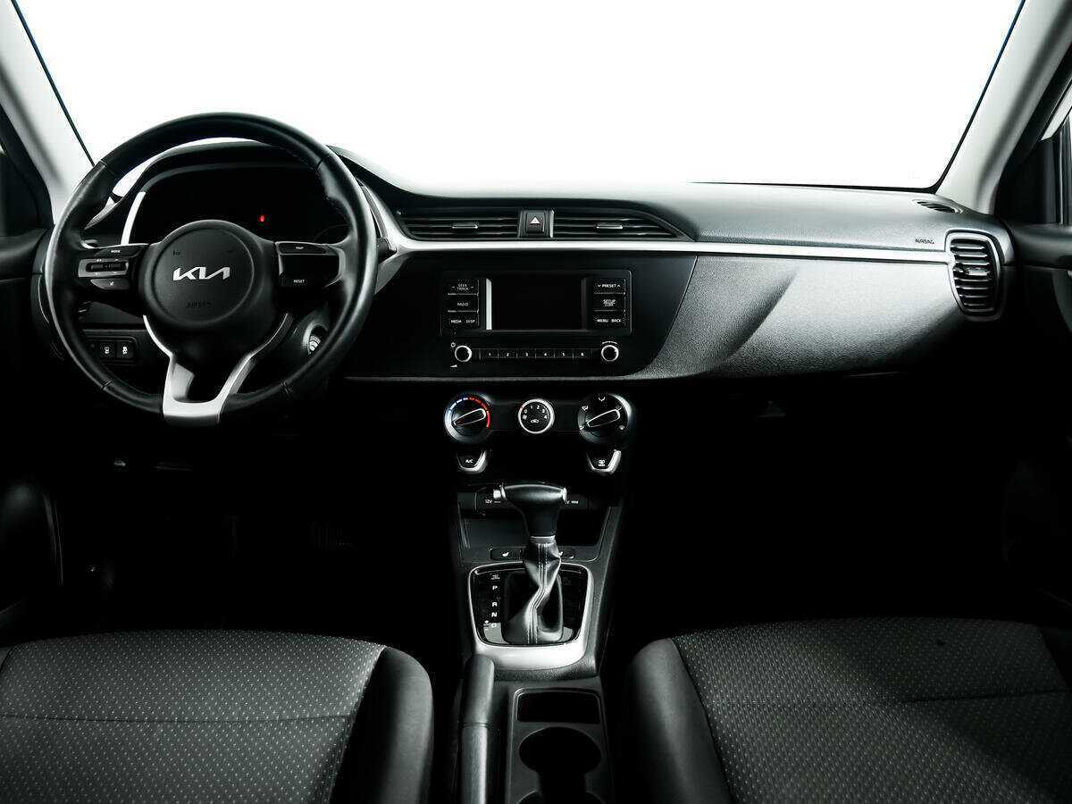 Kia Rio 2021 года с пробегом. Фото: #10