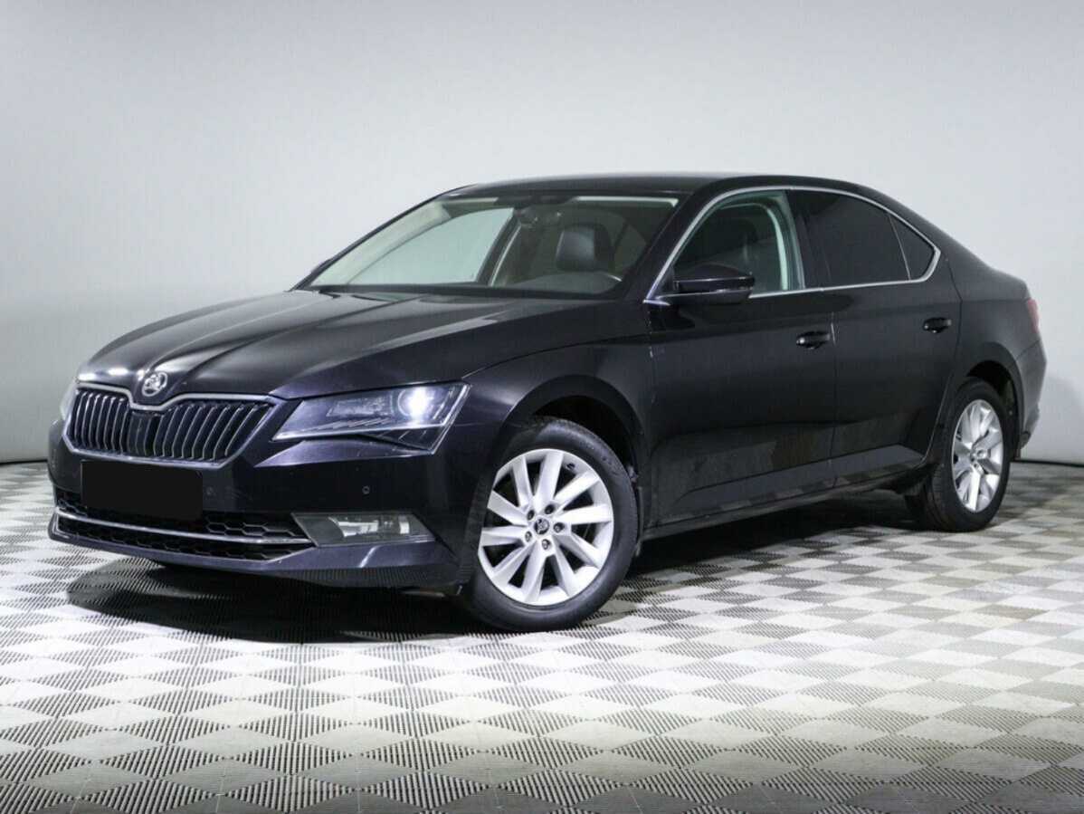 Skoda Superb 2019 года с пробегом. Посмотреть фото