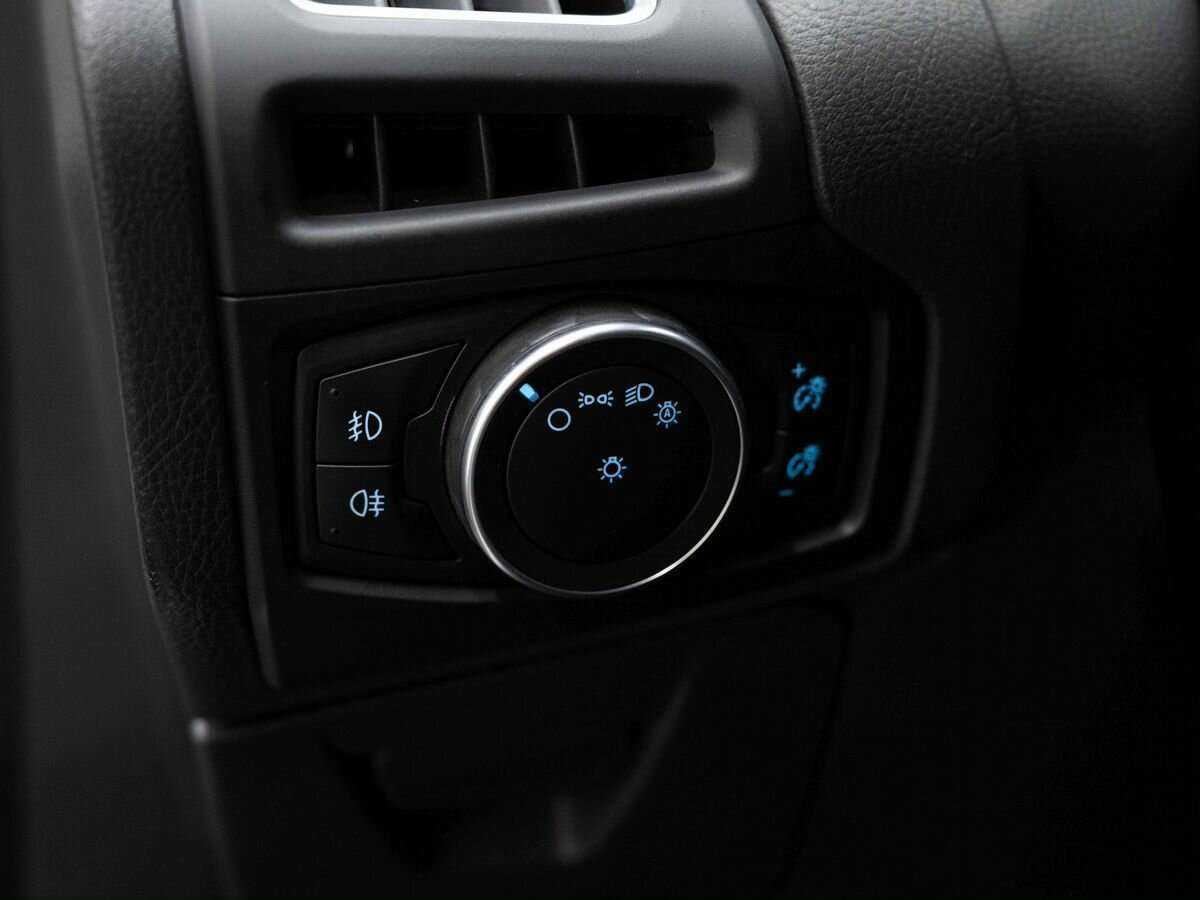 Ford Focus 2017 года с пробегом. Фото: #15