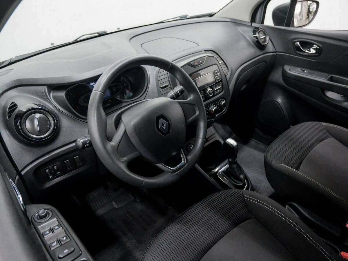 Renault Kaptur 2018 года с пробегом. Фото: #12