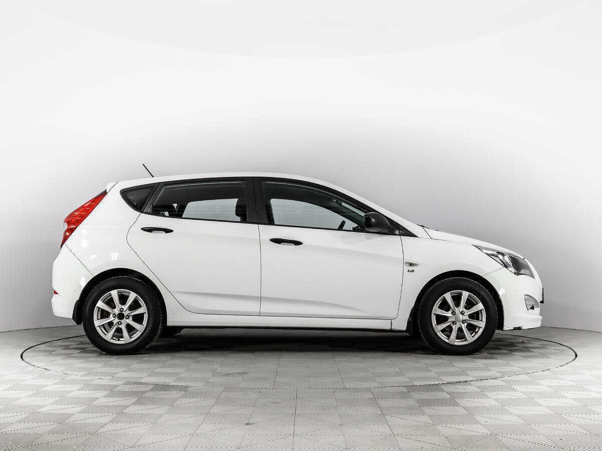 Hyundai Solaris 2015 года с пробегом. Фото: #3