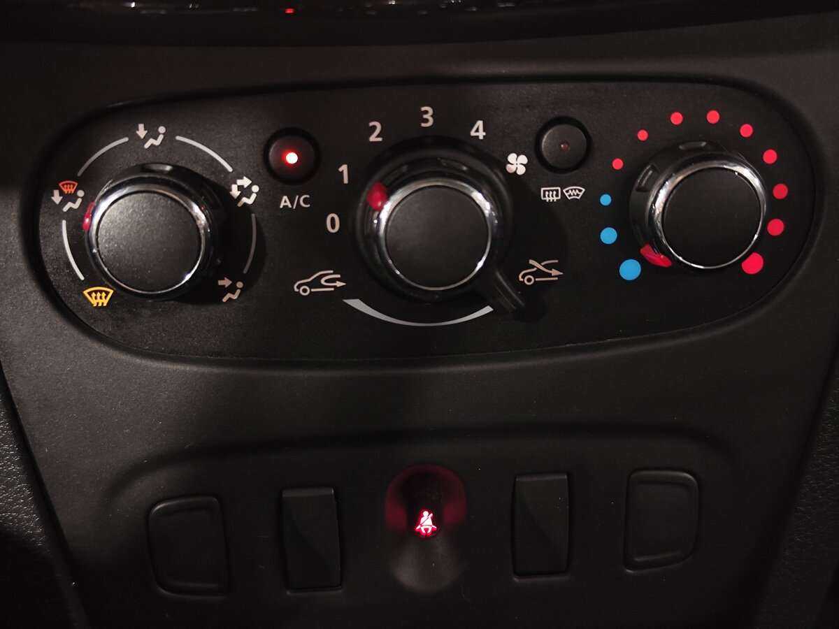 Renault Logan 2019 года с пробегом. Фото: #13