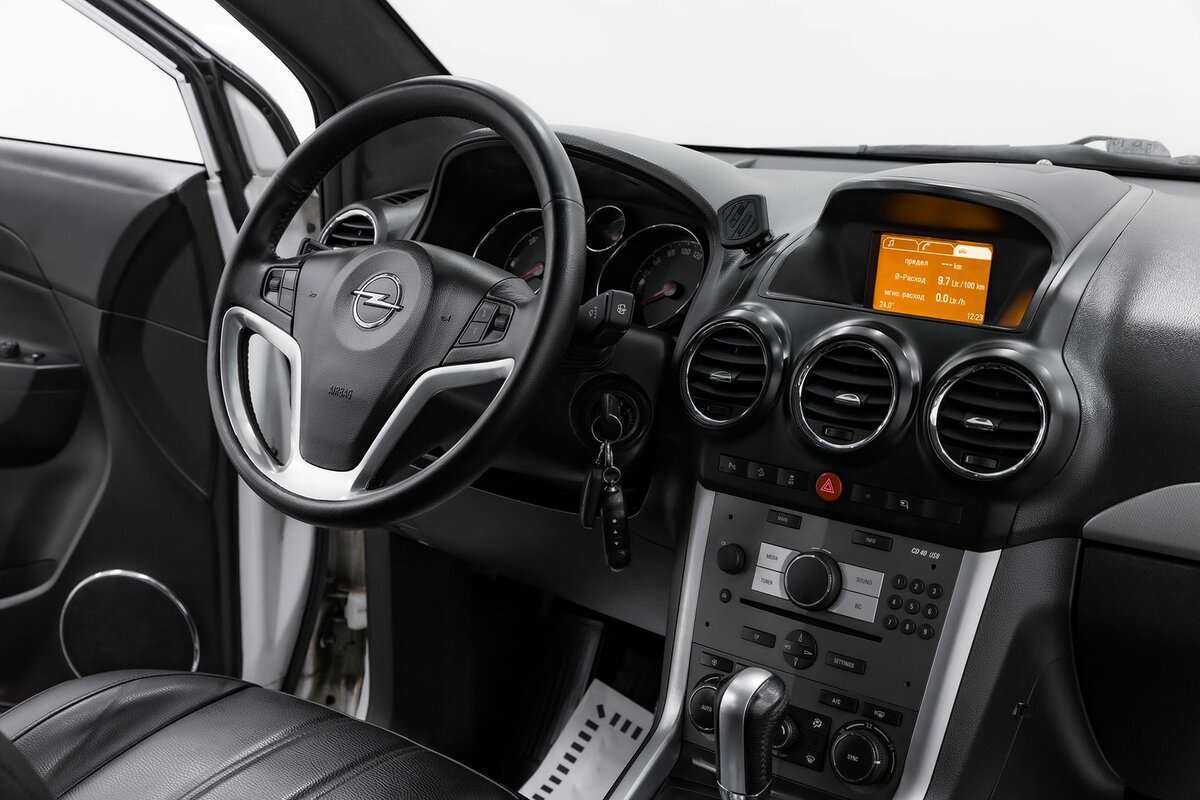 Opel Antara 2015 года с пробегом. Фото: #9