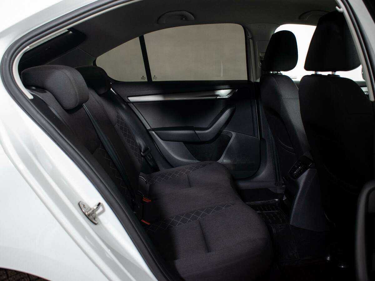 Skoda Octavia 2020 года с пробегом. Фото: #7