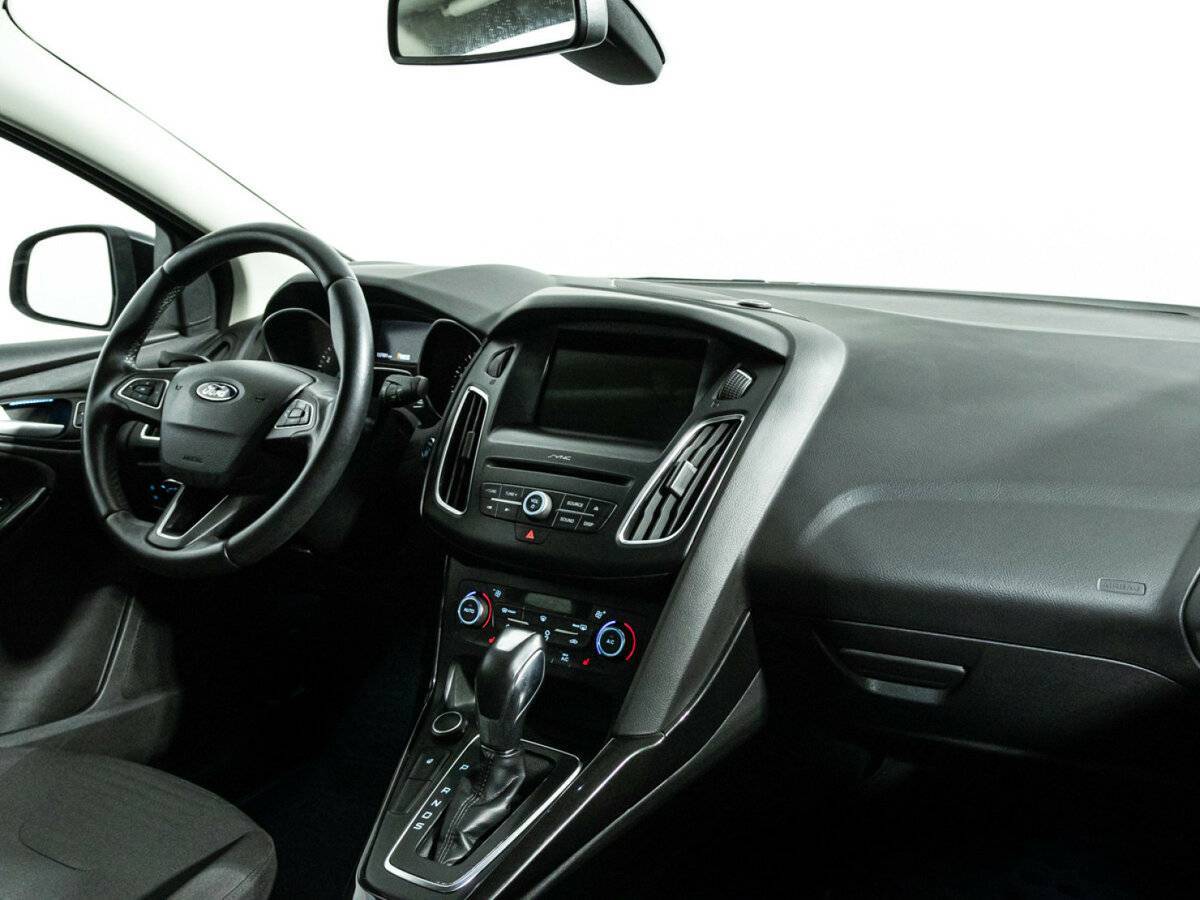 Ford Focus 2017 года с пробегом. Фото: #8