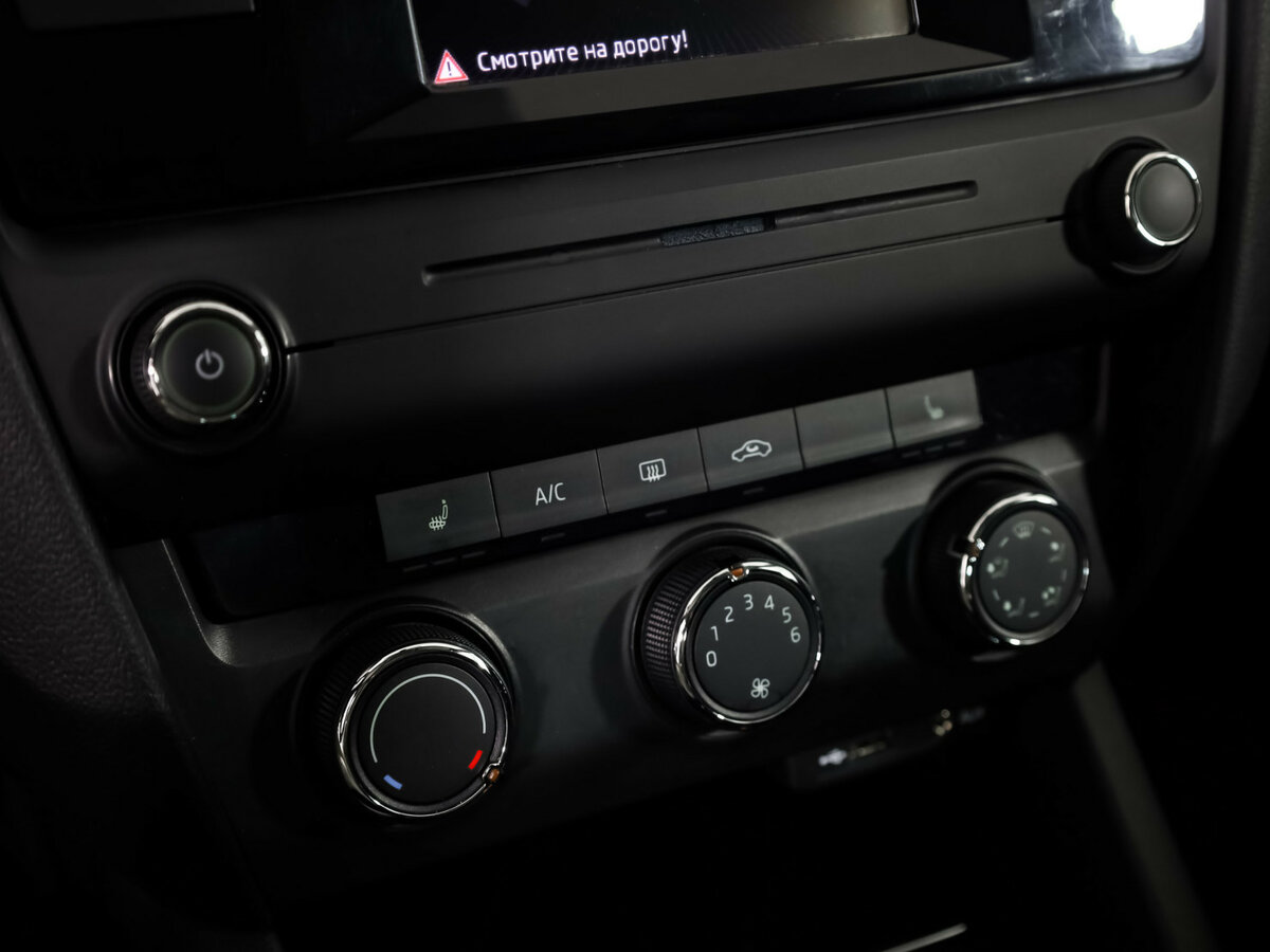 Skoda Octavia 2015 года с пробегом. Фото: #15