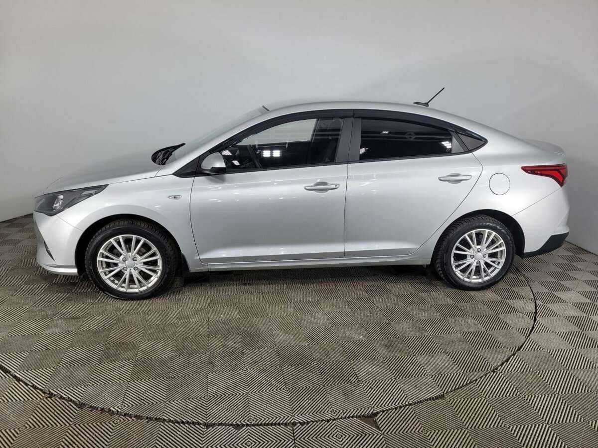 Hyundai Solaris 2021 года с пробегом. Фото: #4