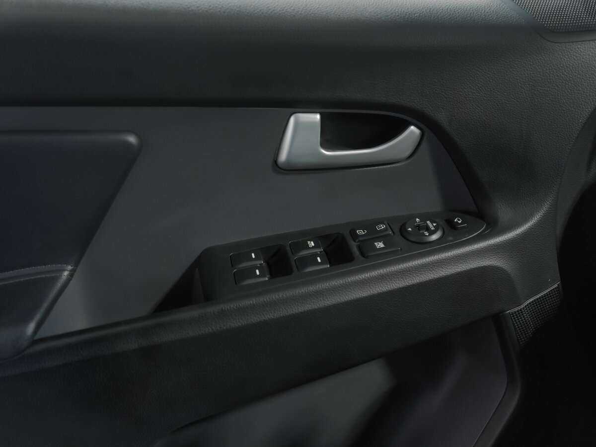 Kia Sportage 2012 года с пробегом. Фото: #12