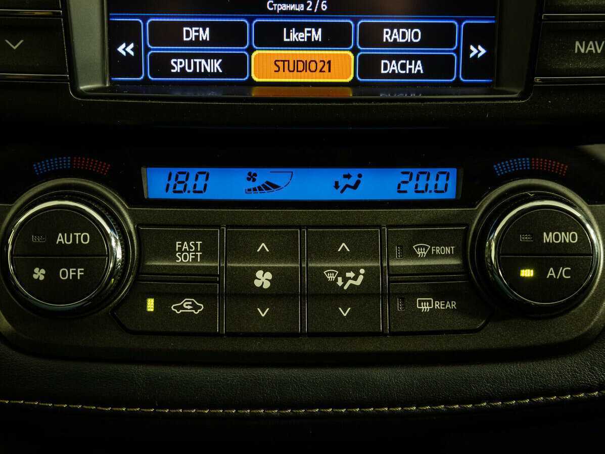 Toyota RAV4 2012 года с пробегом. Фото: #9