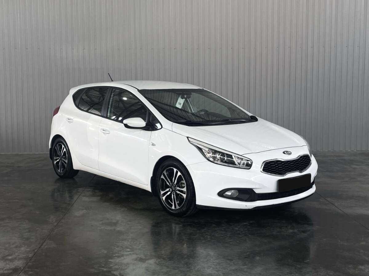 Kia Ceed 2013 года с пробегом. Фото: #2