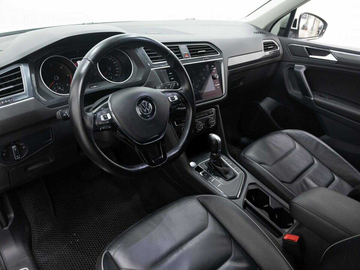 Volkswagen Tiguan 2018 года с пробегом. Фото: #7