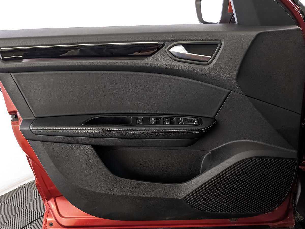 Renault Arkana 2019 года с пробегом. Фото: #14