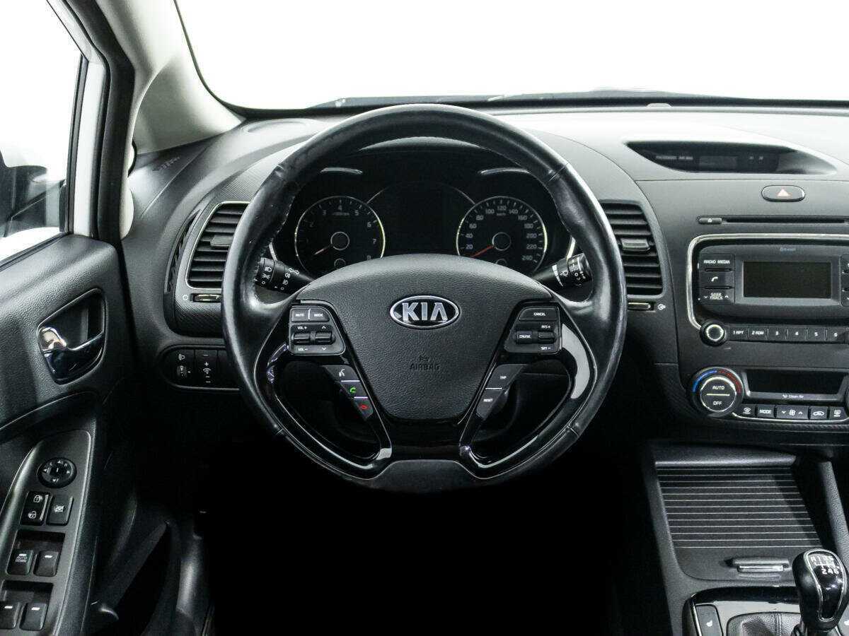 Kia Cerato 2017 года с пробегом. Фото: #15