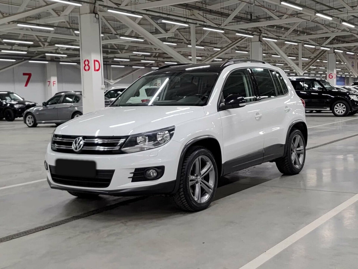 Volkswagen Tiguan 2016 года с пробегом. Посмотреть фото
