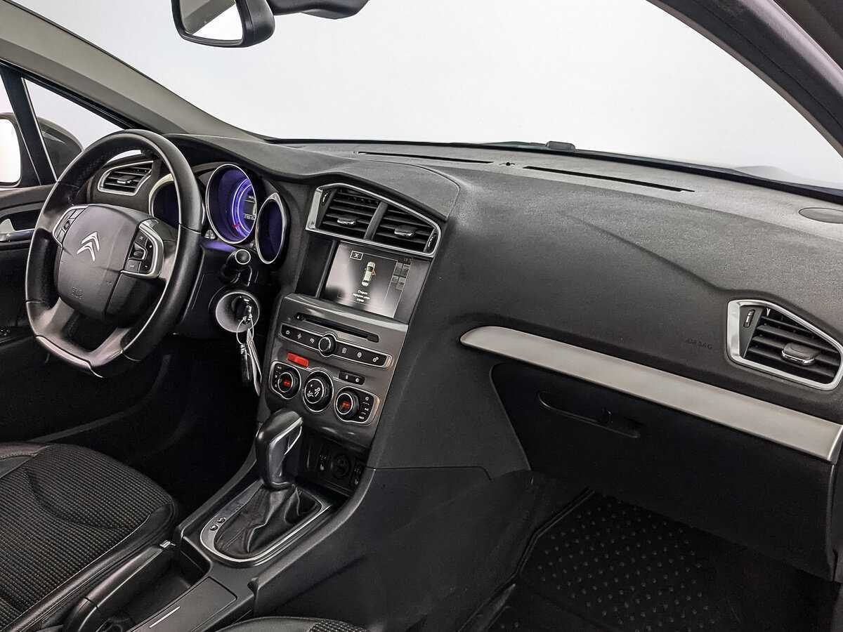 Citroen C4 2018 года с пробегом. Фото: #12