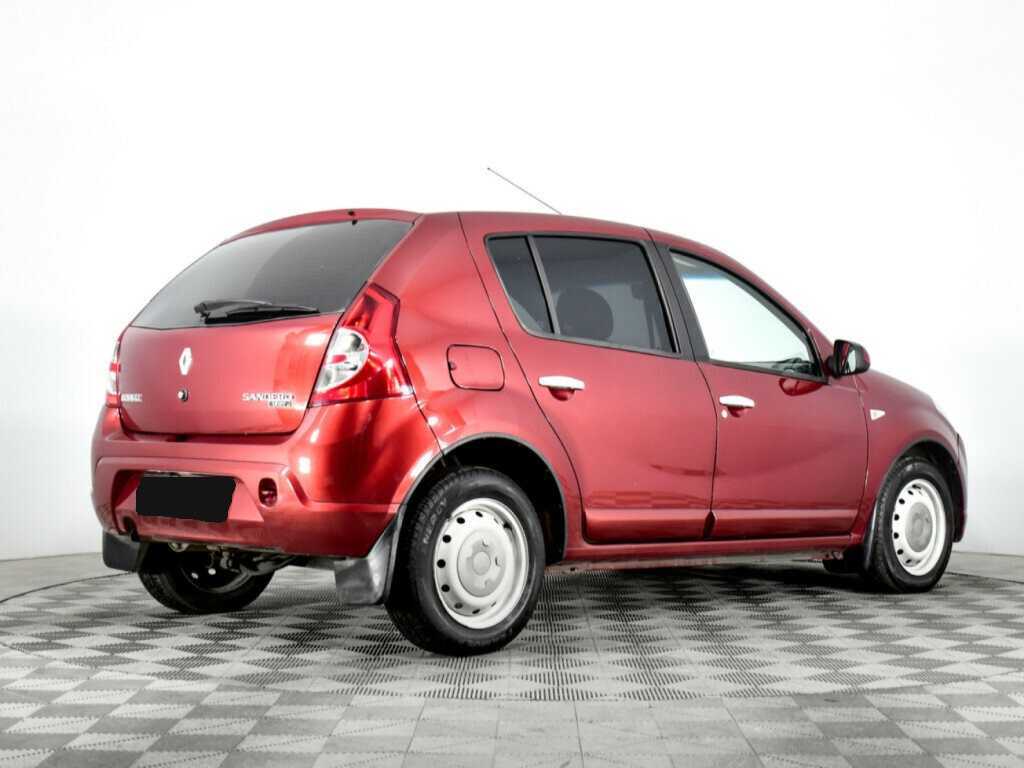 Renault Sandero 2012 года с пробегом. Фото: #4