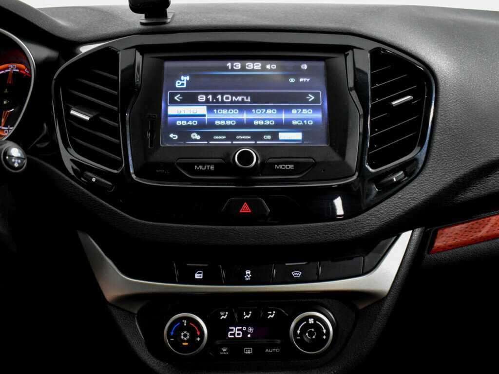 Lada (ВАЗ) Vesta 2020 года с пробегом. Фото: #10