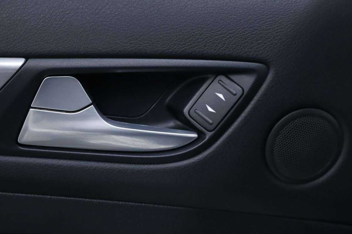 Ford Mondeo 2013 года с пробегом. Фото: #13