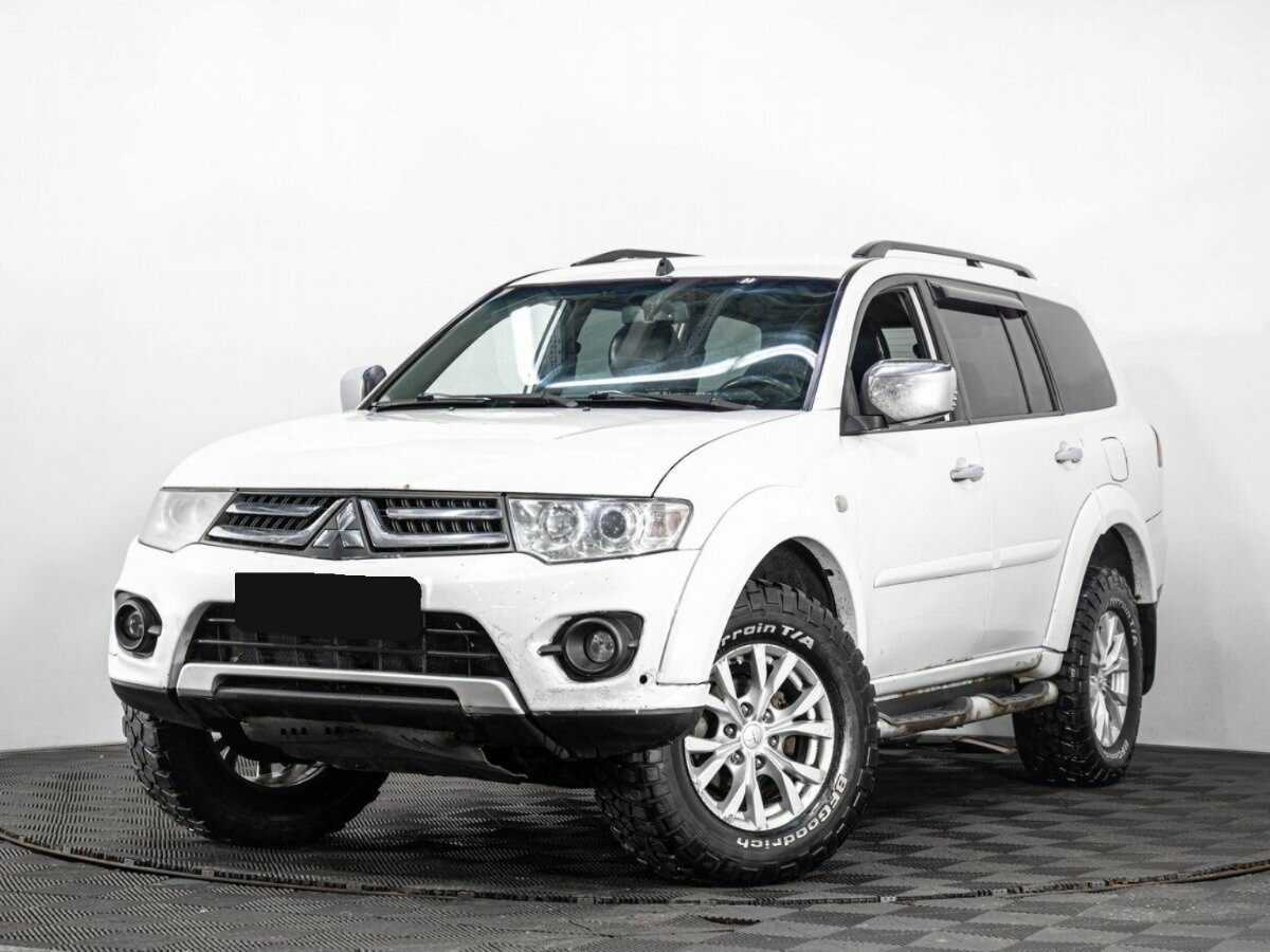 Mitsubishi Pajero Sport 2014 года с пробегом. Фото: #0