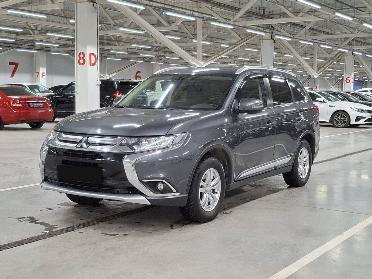 Mitsubishi Outlander 2015 года с пробегом. Фото: #0