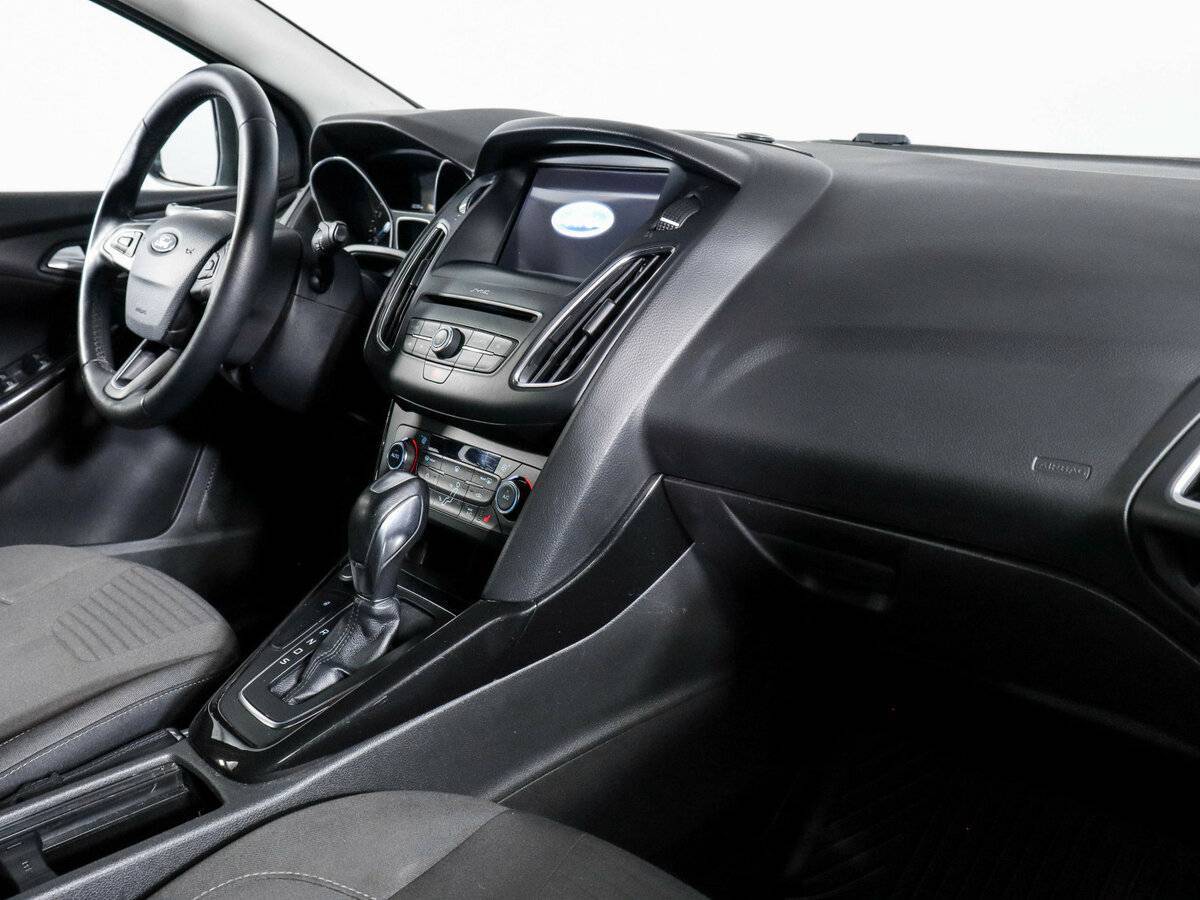 Ford Focus 2018 года с пробегом. Фото: #8
