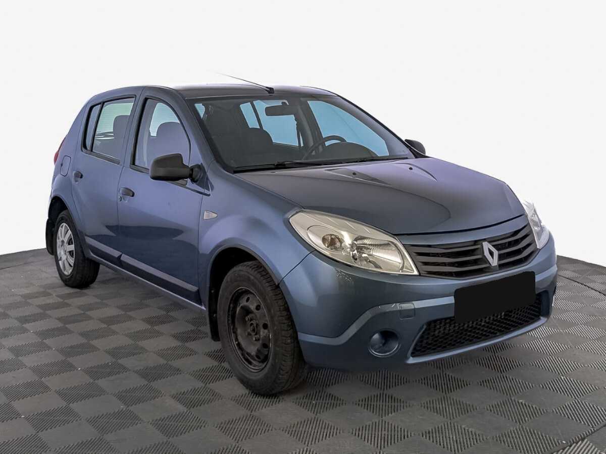 Renault Sandero 2012 года с пробегом. Фото: #2