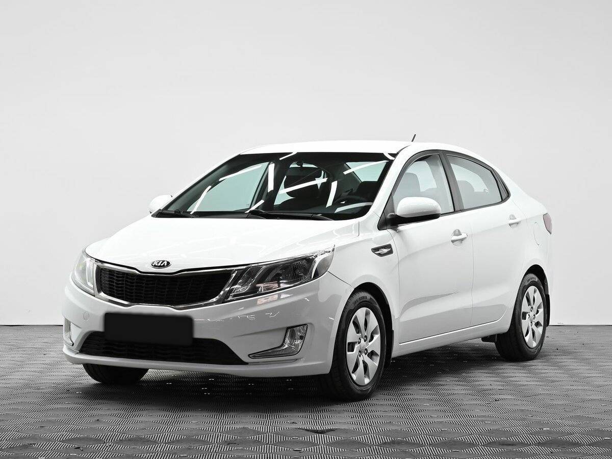 Kia Rio 2013 года с пробегом. Посмотреть фото