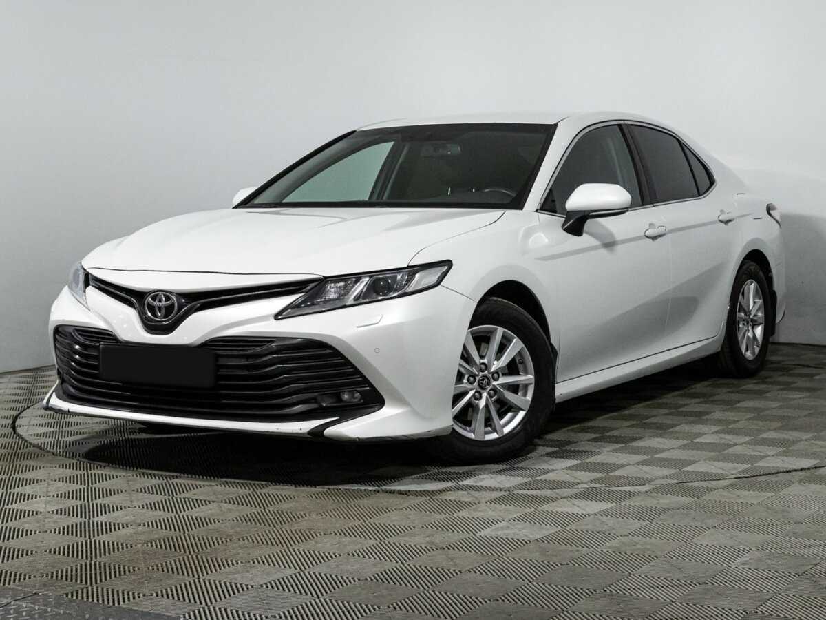 Toyota Camry 2018 года с пробегом. Фото: #0