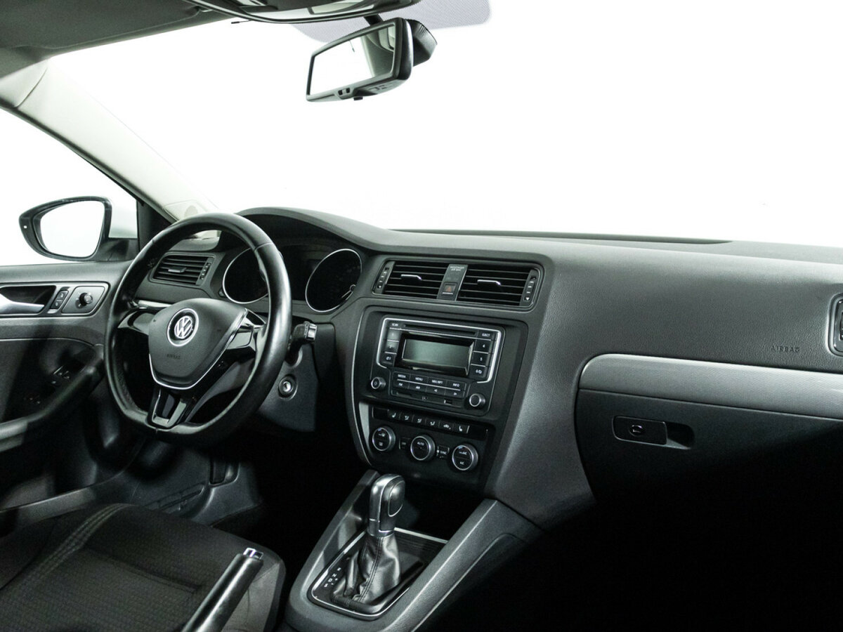Volkswagen Jetta 2016 года с пробегом. Фото: #8