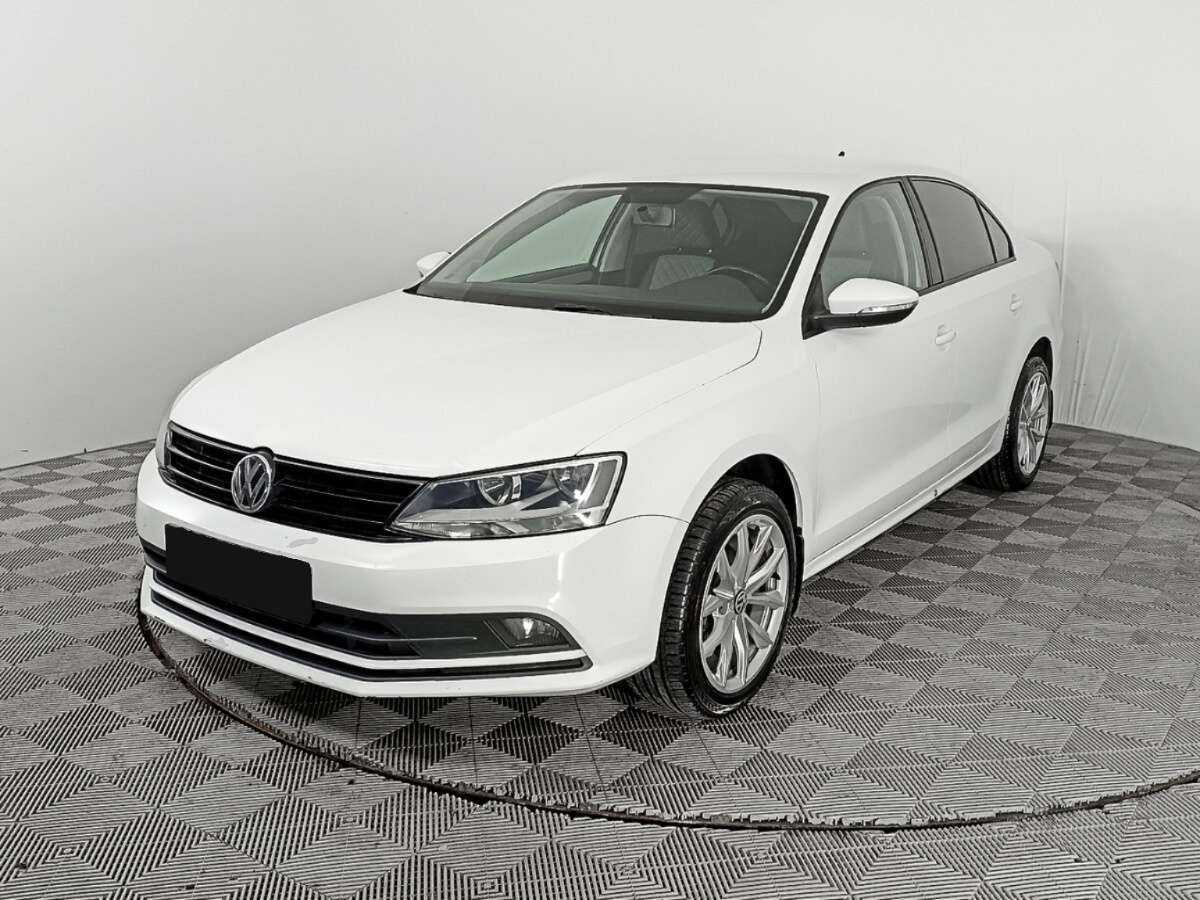 Volkswagen Jetta 2016 года с пробегом. Посмотреть фото