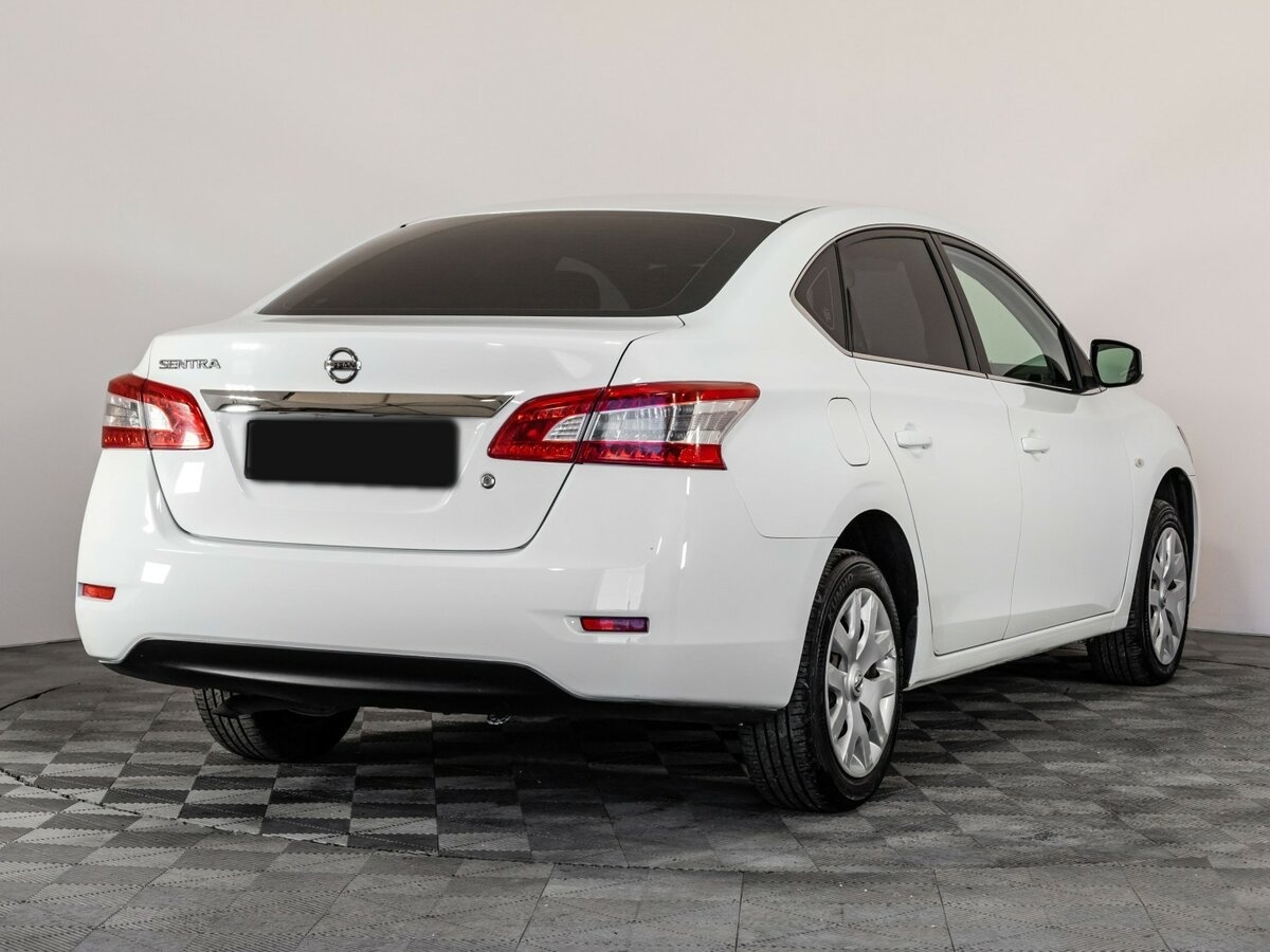 Nissan Sentra 2015 года с пробегом. Фото: #3