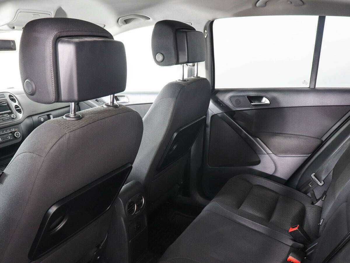 Volkswagen Tiguan 2012 года с пробегом. Фото: #11