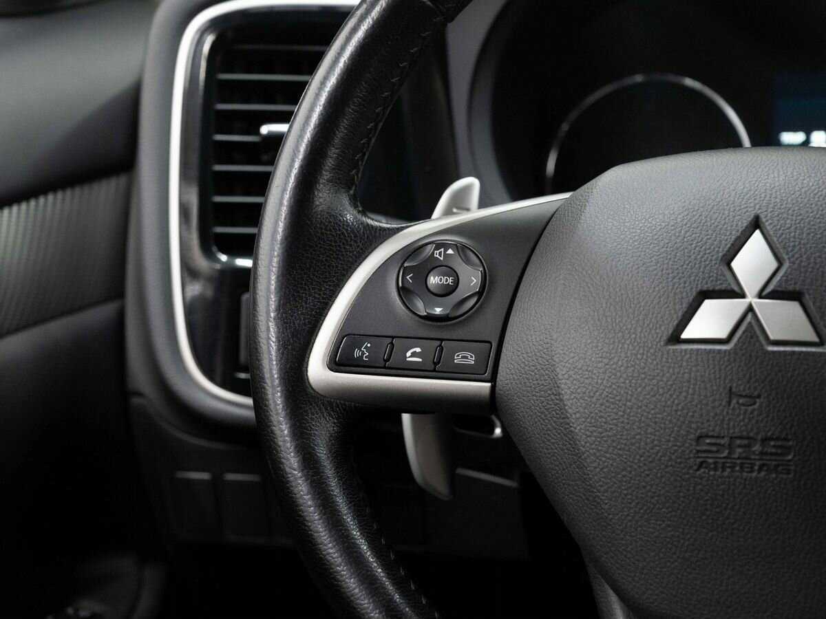 Mitsubishi Outlander 2012 года с пробегом. Фото: #14