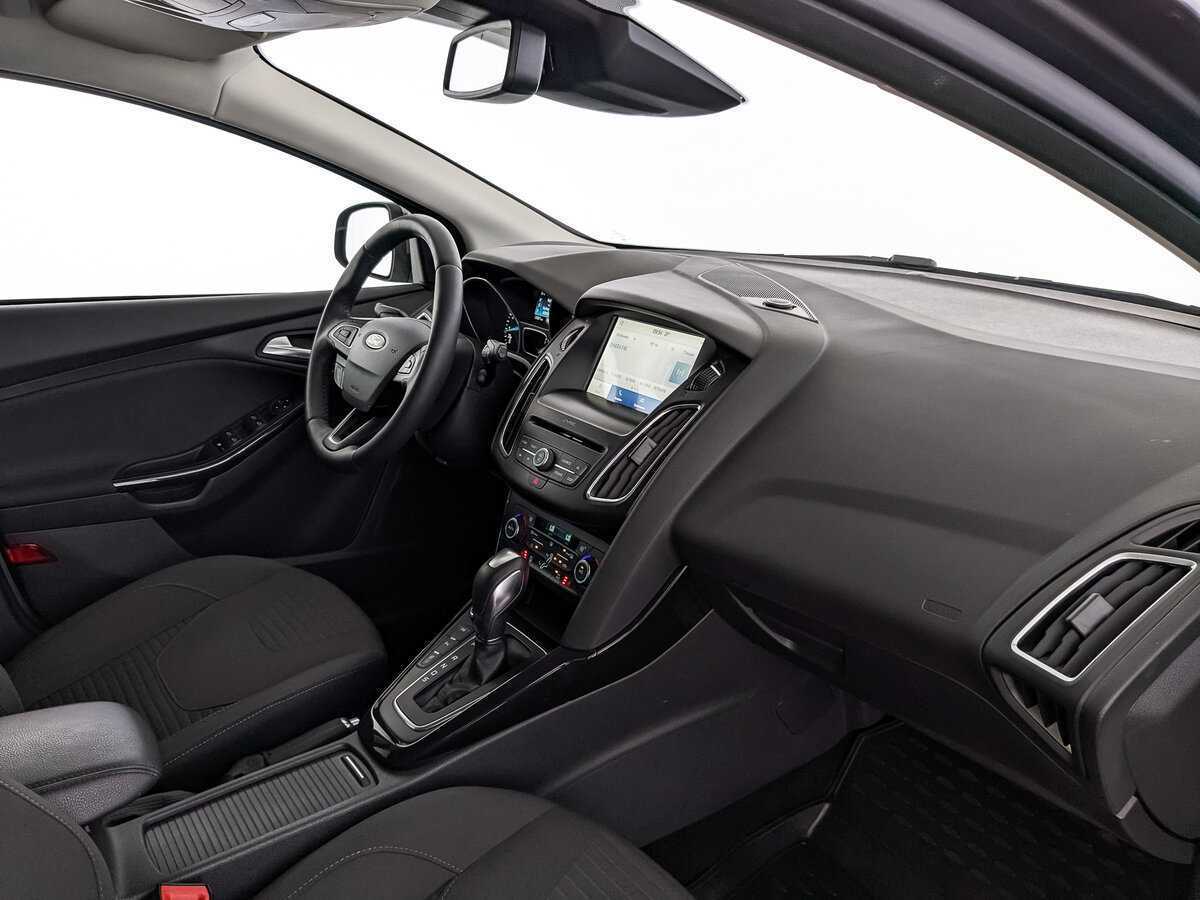 Ford Focus 2017 года с пробегом. Фото: #12